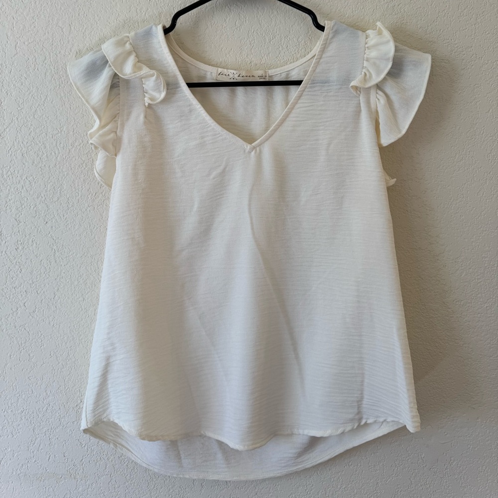 Elegant White Ruffle Sleeve Top